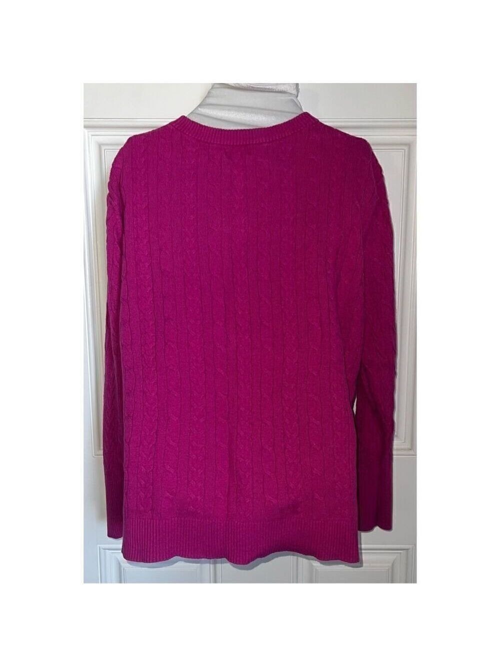 Bundle of 3 Cable Knit V Neck Sweaters (1X) - Picture 9 of 14